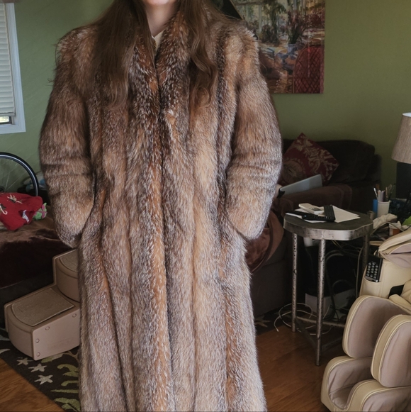 Silver Fox Fur Stroller, I Magnin - Picture 9 of 9